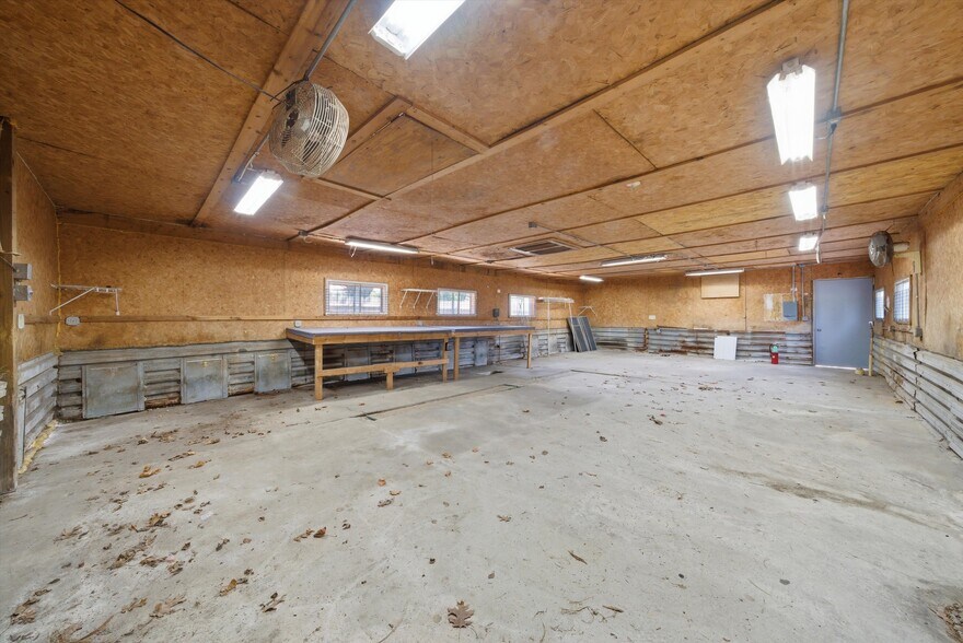 More Photos Of 2304 Plainfield Rd, Crest Hill Medical For Sale