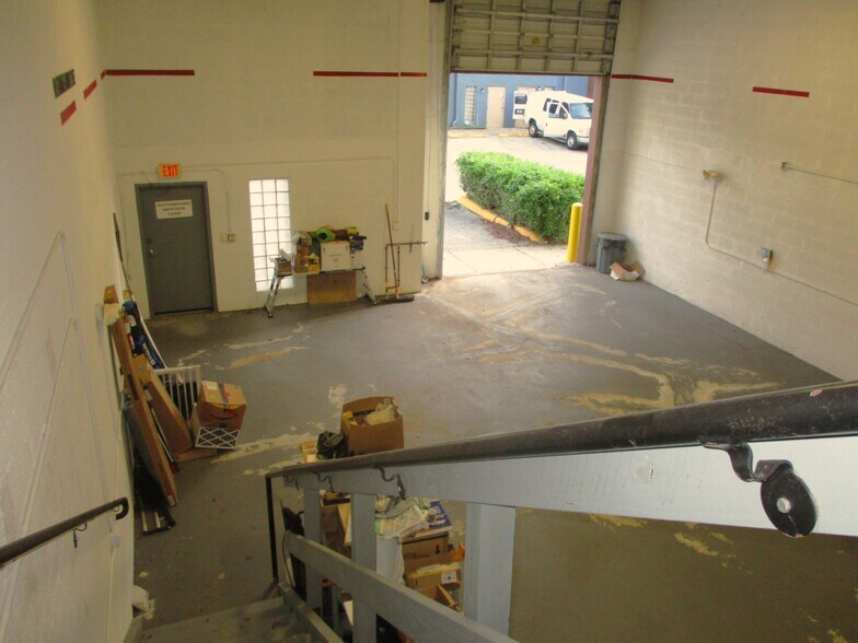 More Photos Of 20200 NW 2nd Ave, Miami Warehouse For Sale