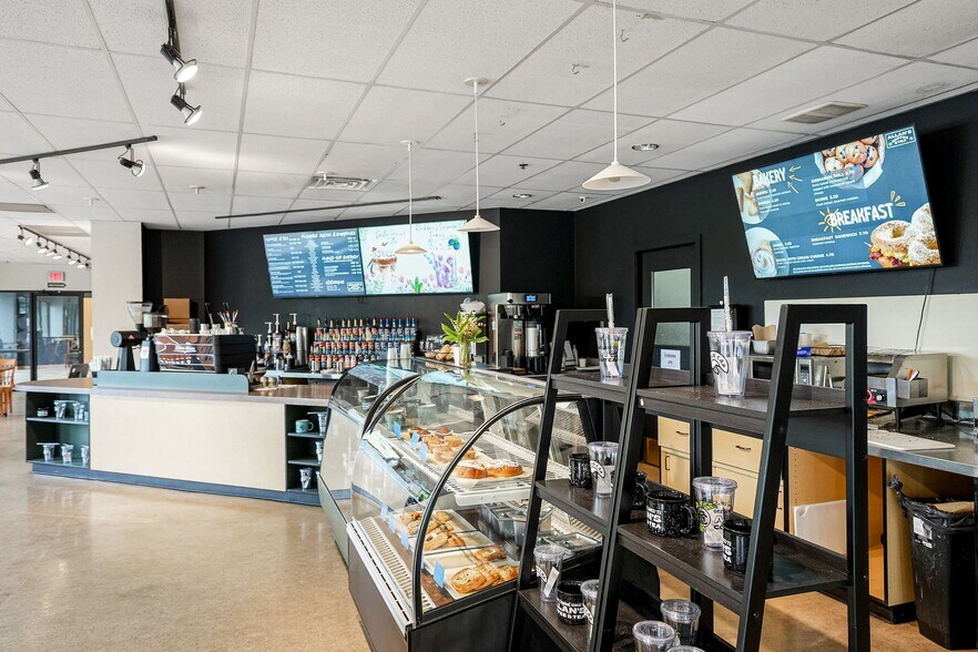 More Photos Of 1852 Fescue St SE, Albany Office For Sale