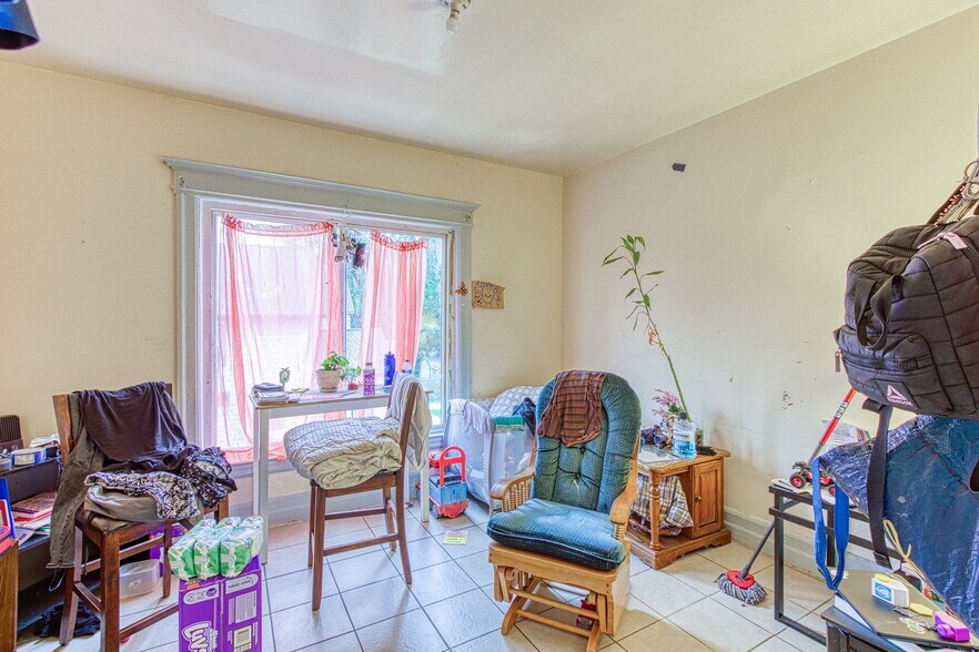 More Photos Of 423 W Grand Blvd, Detroit Apartments For Sale