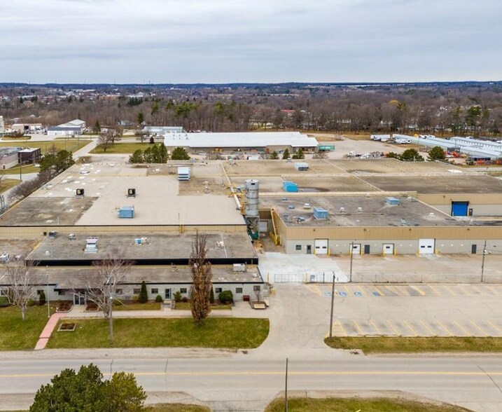 More Photos Of 100 Townline Rd, Tillsonburg Manufacturing For Sale
