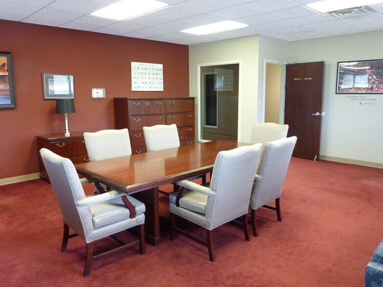 More Photos Of 1477 E 83rd Ave, Merrillville Medical For Lease