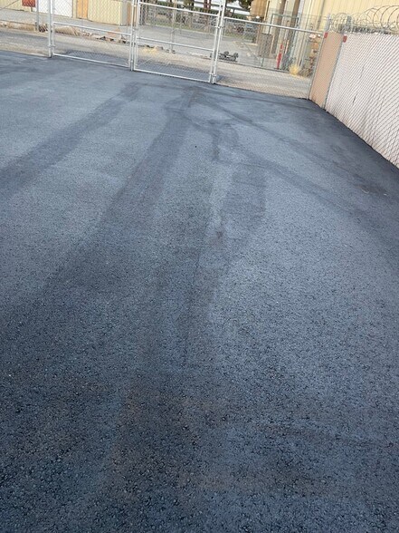 More Photos Of 2520 L St, Bakersfield Medical For Lease