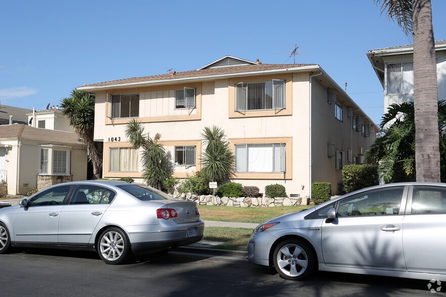 More Photos Of 1043 S Holt Ave, Los Angeles Apartments For Sale