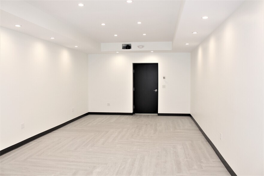 More Photos Of 7501 Penn Ave, Pittsburgh Freestanding For Lease