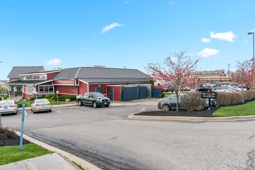 More Photos Of 320 Cincinnati Mills Rd, Cincinnati Restaurant For Sale