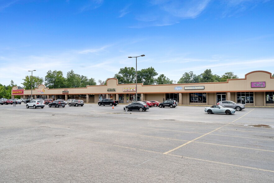 More Photos Of 4930 Poplar Level Rd, Louisville Freestanding For Lease
