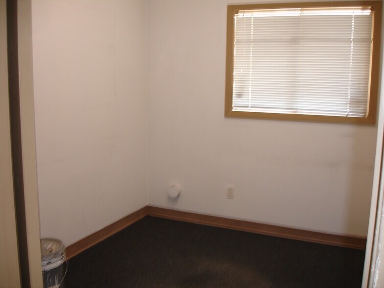 More Photos Of 1022 Pasadena Blvd, Pasadena Medical For Lease