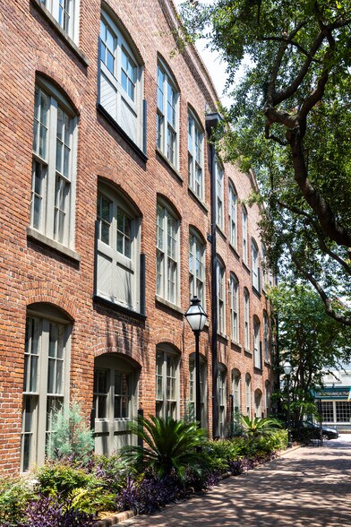 More Photos Of 171 Church St, Charleston Office For Lease