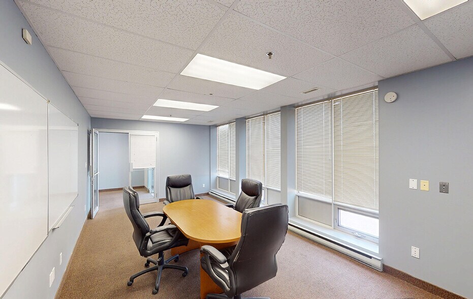 More Photos Of 205 Hutchings St, Winnipeg Manufacturing For Lease