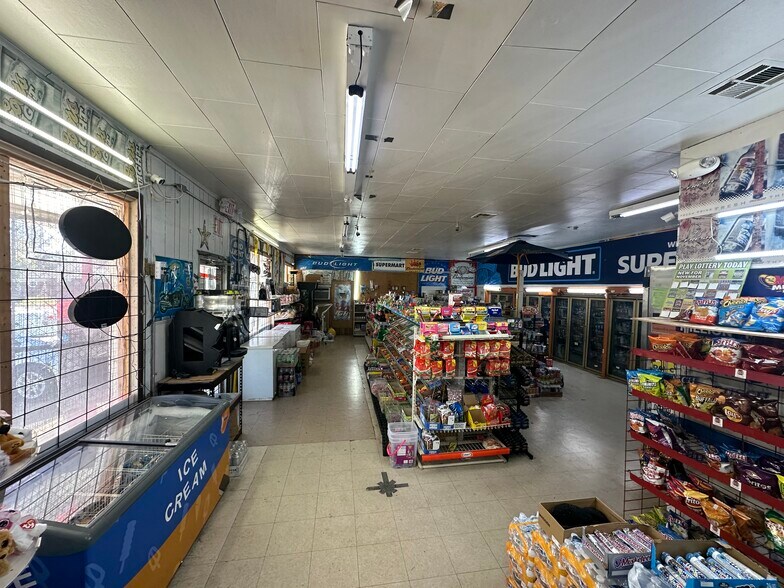 More Photos Of 601 N Key Blvd, Midwest City Convenience Store For Sale