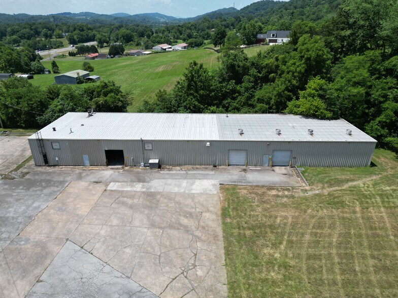 More Photos Of 7500 US 11 W, Rogersville Manufacturing For Lease