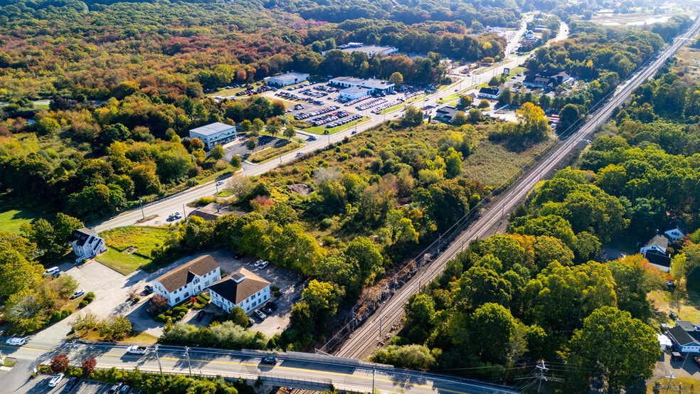 More Photos Of 16-20 Stonington Rd, Stonington Land For Sale