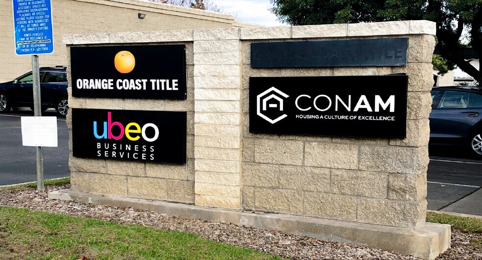 More Photos Of 7580 N Ingram Ave, Fresno Office For Lease