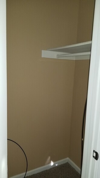 More Photos Of 156 Delmar Ln, Newport News Apartments For Sale