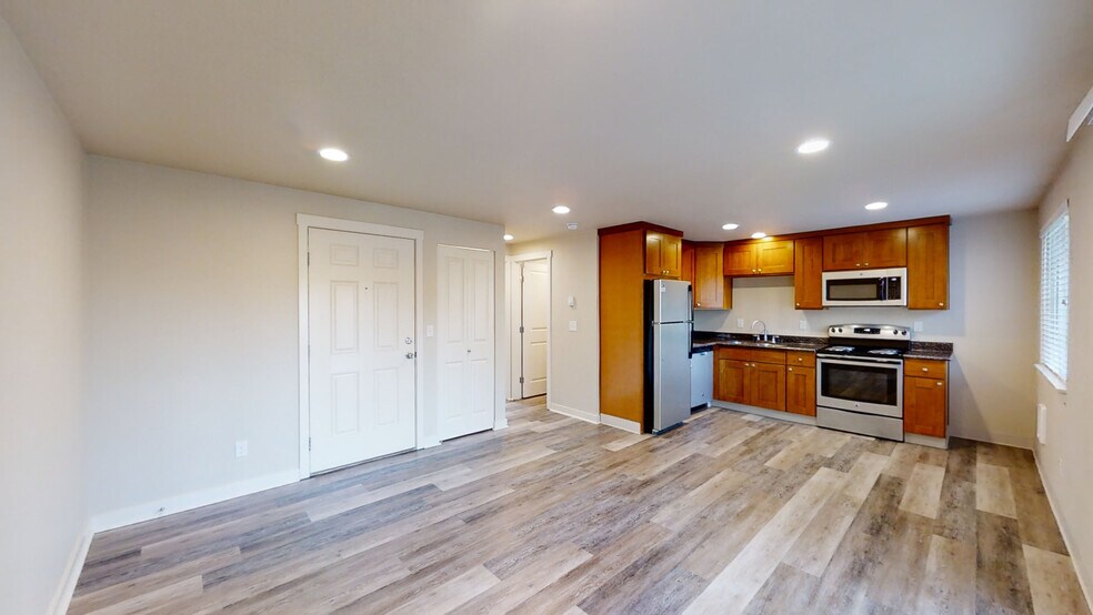 More Photos Of 2305 S 74th St, Tacoma Apartments For Sale