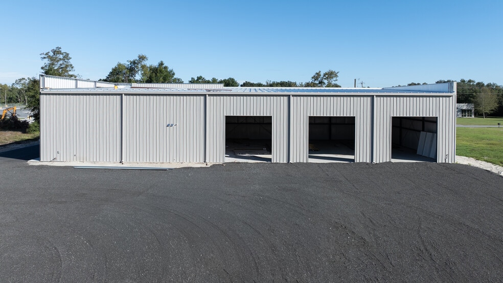 More Photos Of 372 SW Windswept Gln, Lake City Warehouse For Sale