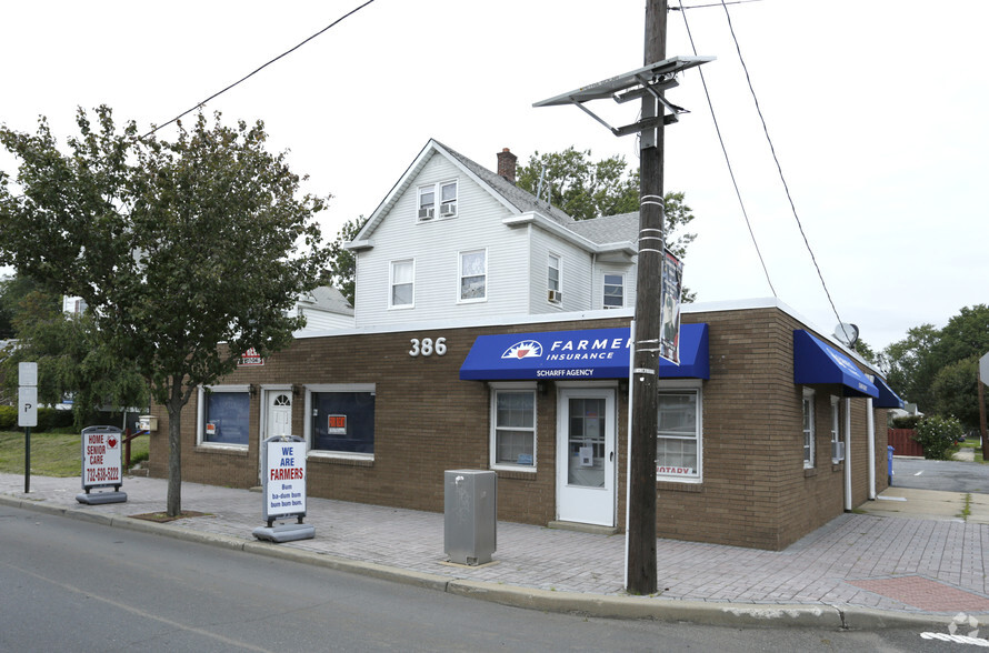 Primary Photo Of 386 New Brunswick Ave, Fords Storefront Retail Residential For Lease