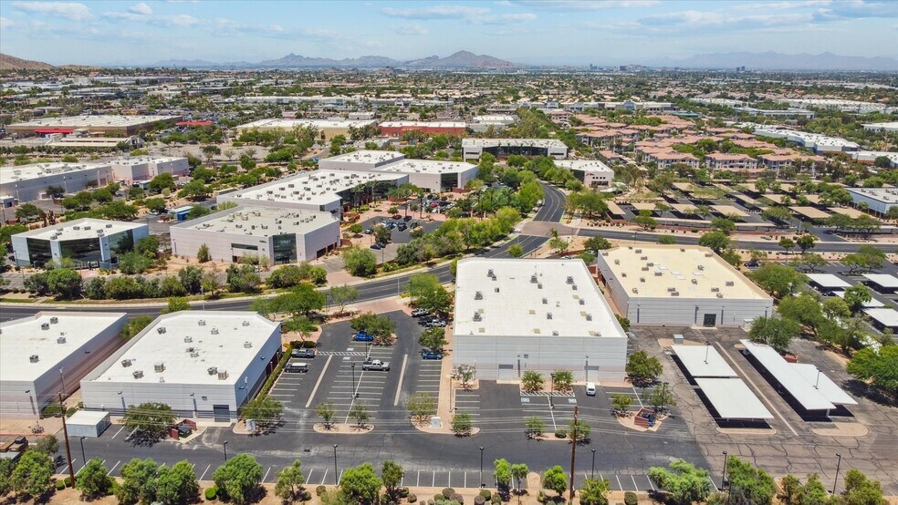 More Photos Of 1325 W Auto Dr, Tempe Light Distribution For Lease