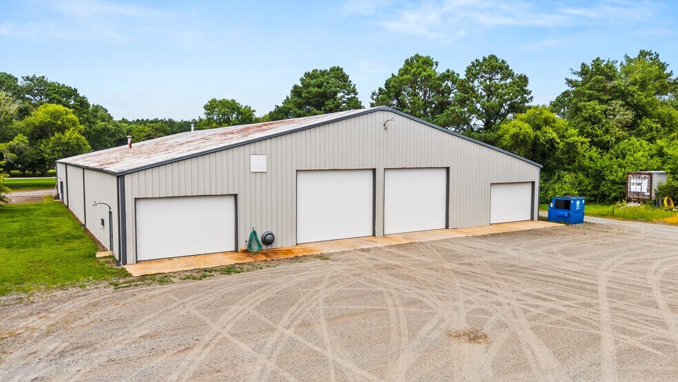 More Photos Of 7968 Libertytown Rd, Berlin Industrial For Sale