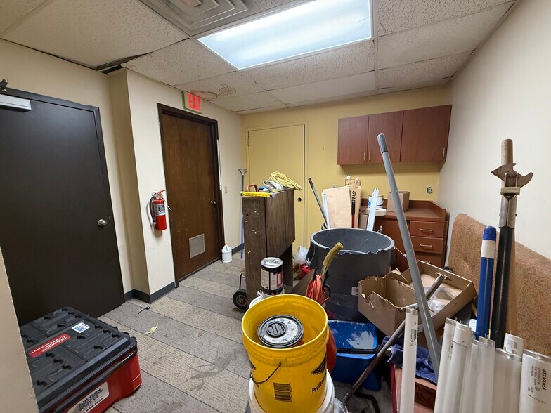 More Photos Of 4620-4692 Cottage Grove Rd, Madison Unknown For Lease