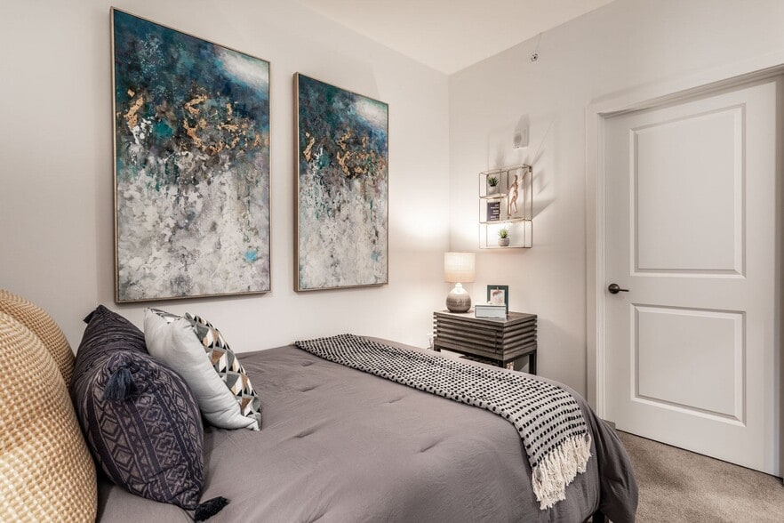 More Photos Of 1224 Prospect St, Indianapolis Apartments For Lease