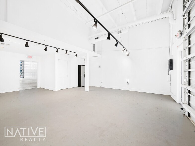 More Photos Of 1229-1231 NE 9th Ave, Fort Lauderdale Flex For Lease