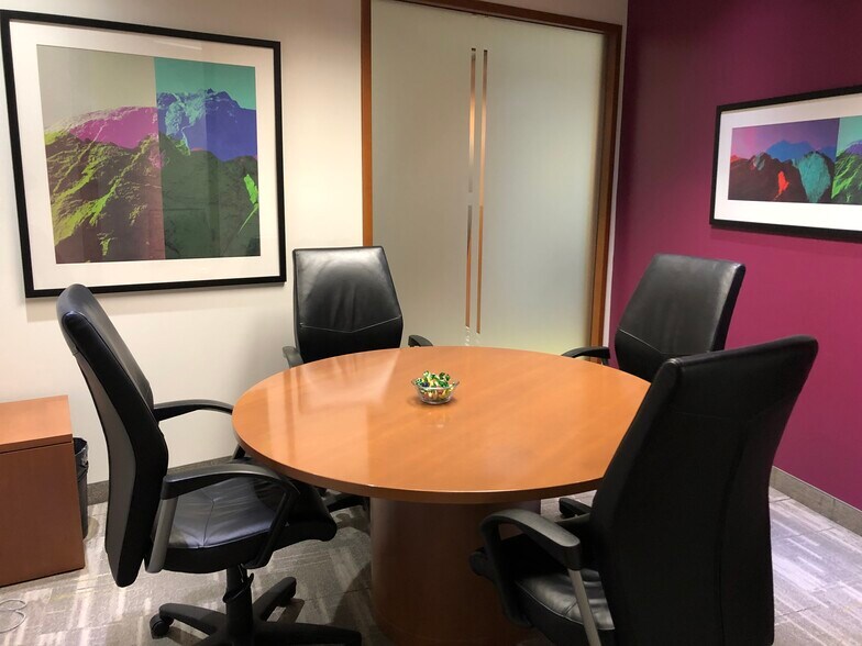 More Photos Of 401 The West Mall, Toronto Unknown For Lease