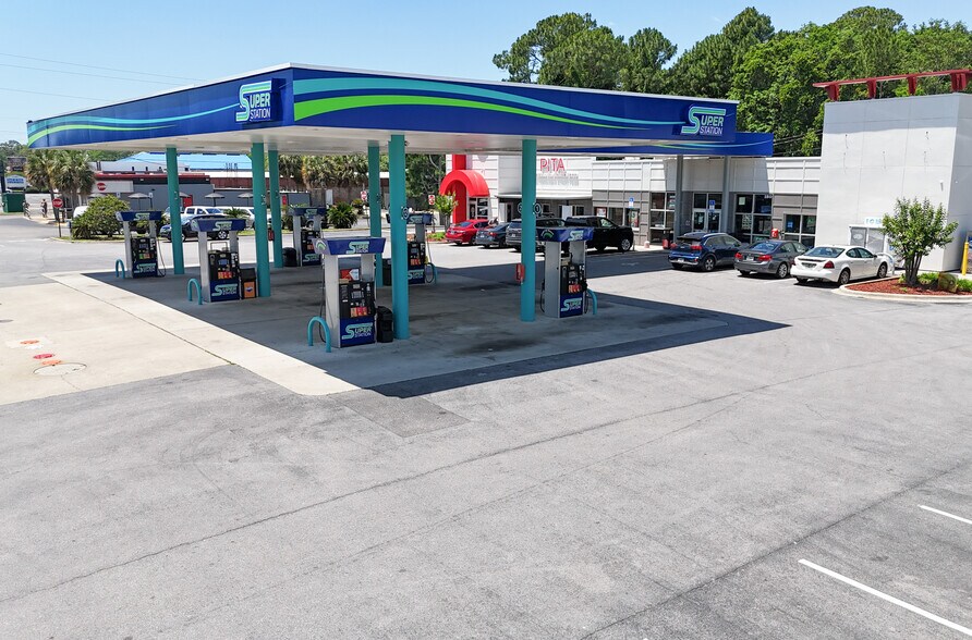 More Photos Of 180 Mary Esther Blvd, Mary Esther Service Station For Sale