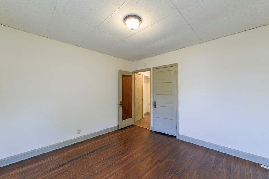 More Photos Of 3845 Chicago Ave, Minneapolis Apartments For Sale