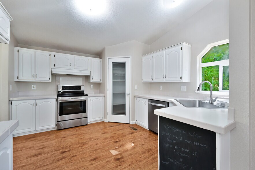 More Photos Of 1200 Gold Hill Rd, Newcastle Land For Sale