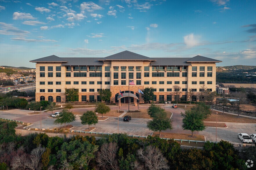 More Photos Of 19003 I-10 W, San Antonio Office For Sale