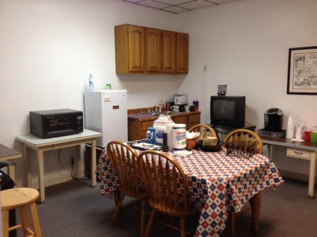 More Photos Of 431-433 W Broadway St, Muskogee Office For Lease