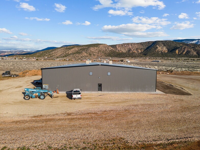More Photos Of 3709 5650 w, Cedar City Industrial For Sale