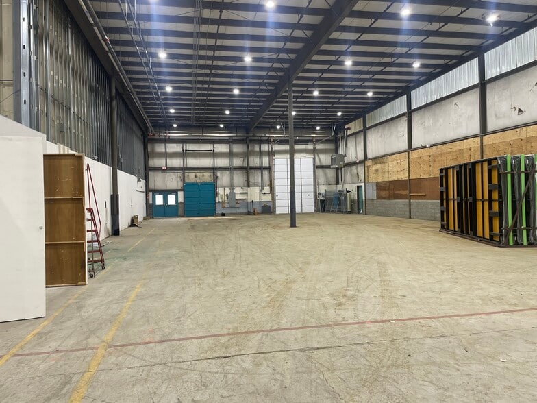 More Photos Of 1422 Route 179, Lambertville Warehouse For Sale