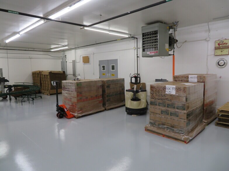 More Photos Of 100 Homestead Ave, Hillsboro Warehouse For Sale