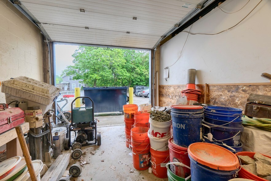 More Photos Of 66 Southgate St, Worcester Research And Development For Sale