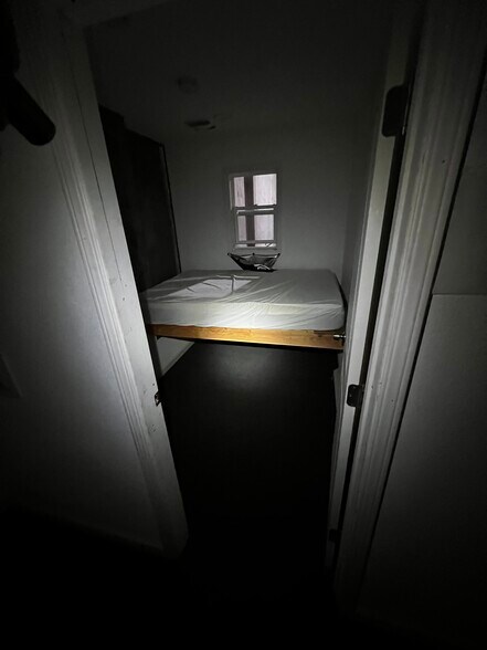 More Photos Of 222 Dore St, San Francisco Warehouse For Lease