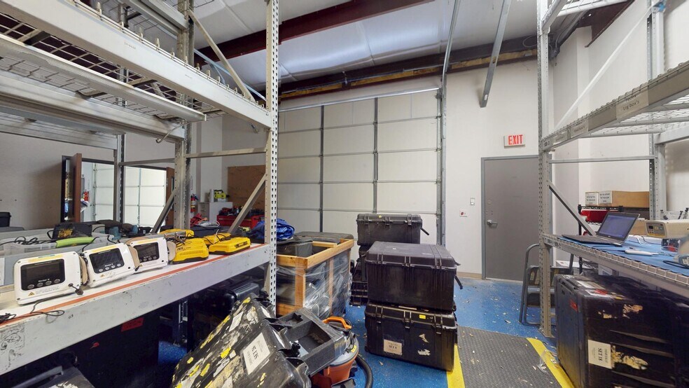 More Photos Of 2001 Windy Ter, Cedar Park Light Distribution For Sale