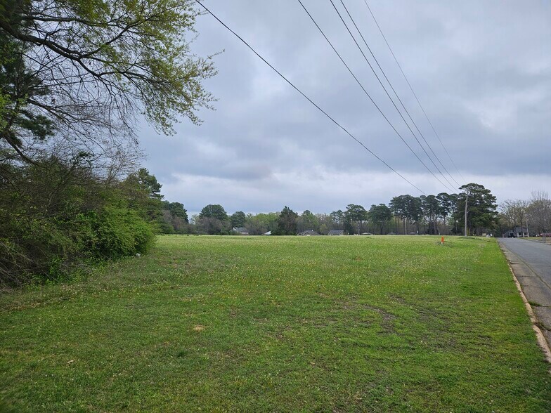 More Photos Of 115 Courthouse Drive, Benton Land For Sale