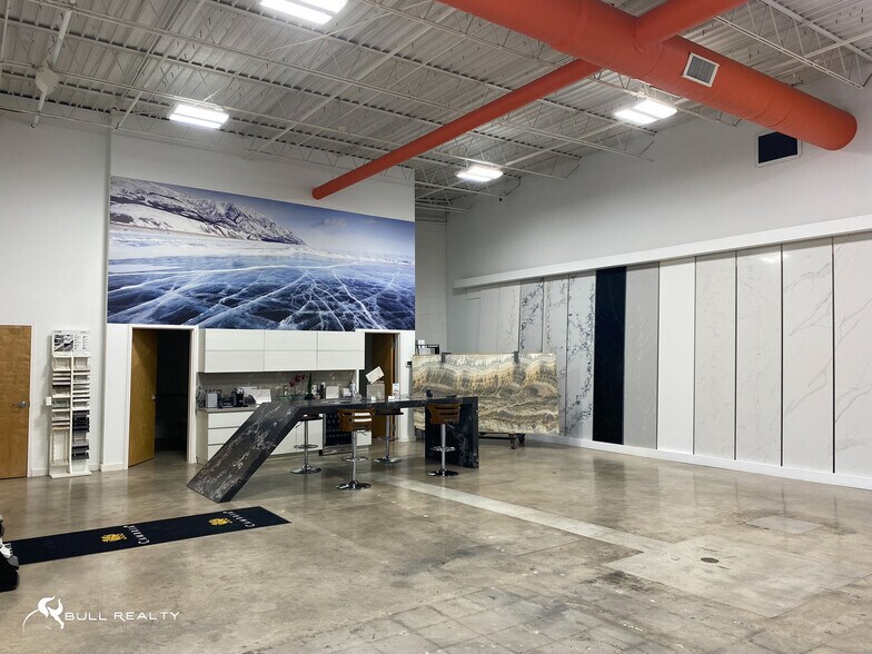 More Photos Of 1426 Chattahoochee Ave NW, Atlanta Warehouse For Lease