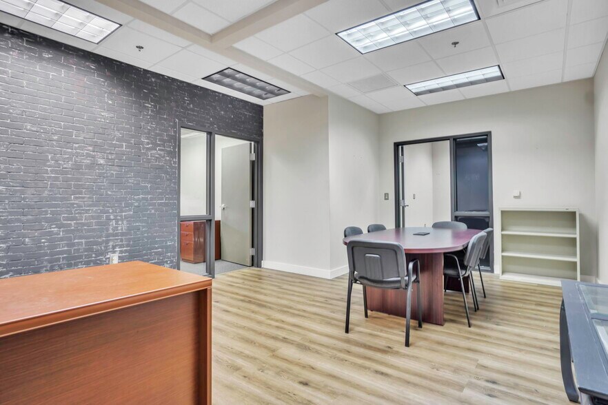 More Photos Of 3598 Highway 11, Travelers Rest Office For Sale