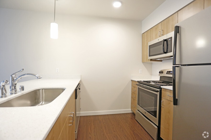 More Photos Of 13280 Linden Ave N, Seattle Apartments For Lease