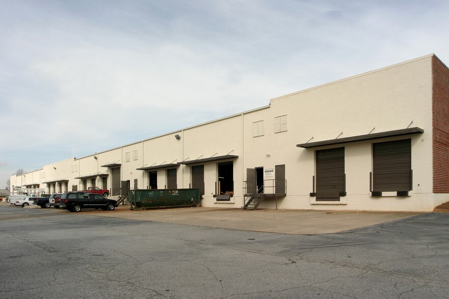 More Photos Of 1490 Westfork Dr, Lithia Springs Warehouse For Lease