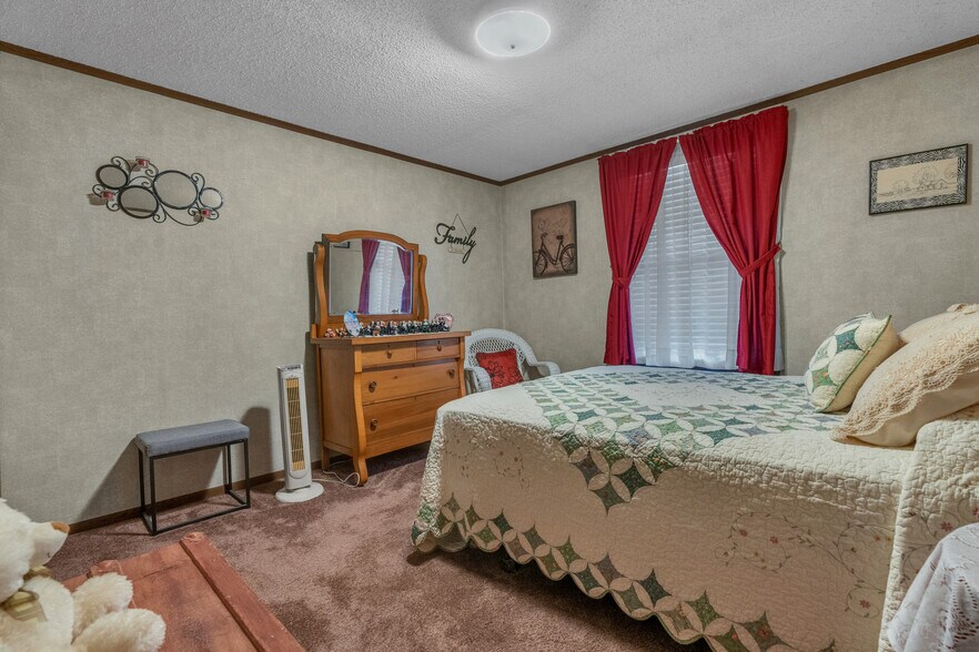 More Photos Of 3033 S P St, Elwood Apartments For Sale