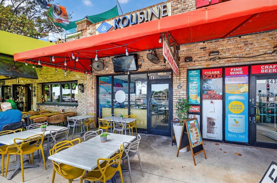 More Photos Of , Fort Lauderdale General Retail For Sale