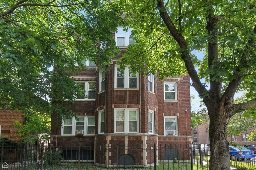 More Photos Of 936 E 80th St, Chicago Apartments For Sale