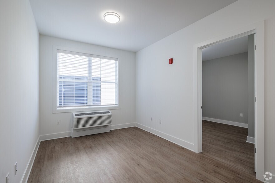 More Photos Of 110 Bergen Tpke, Little Ferry Apartments For Lease