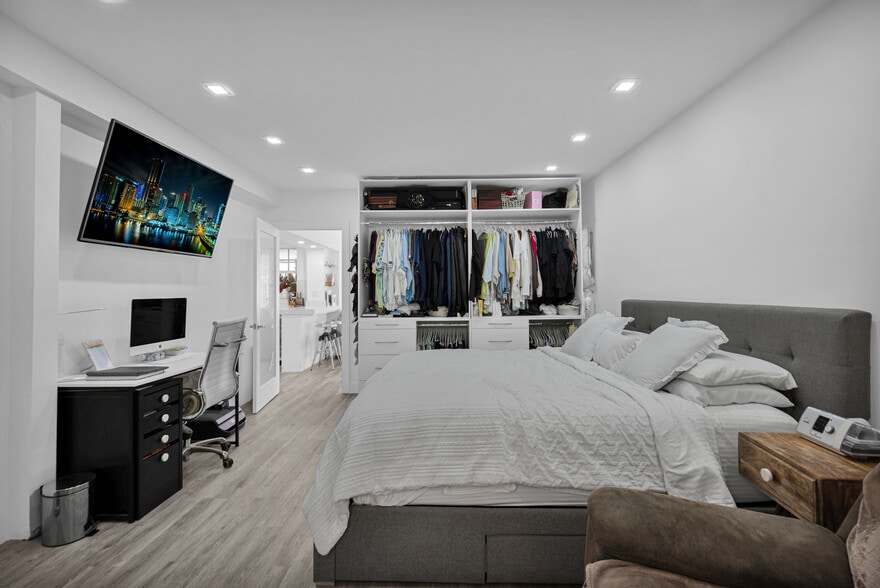 More Photos Of 3711 SW 27th Ter, Miami Specialty For Sale