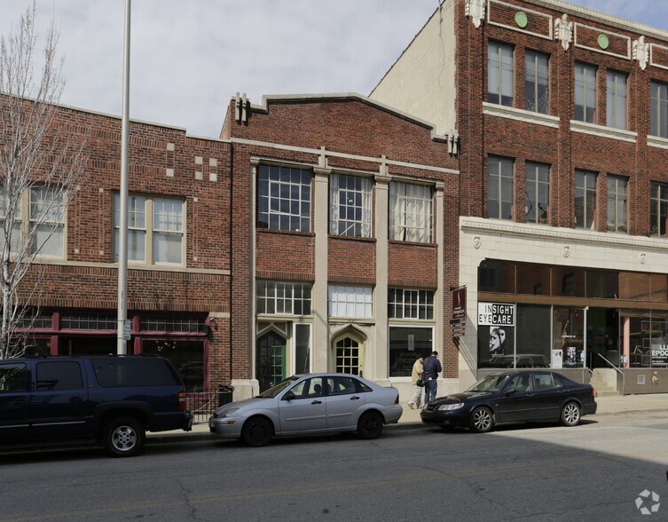 More Photos Of 1520-1526 Walnut St, Kansas City Storefront Retail Residential For Lease